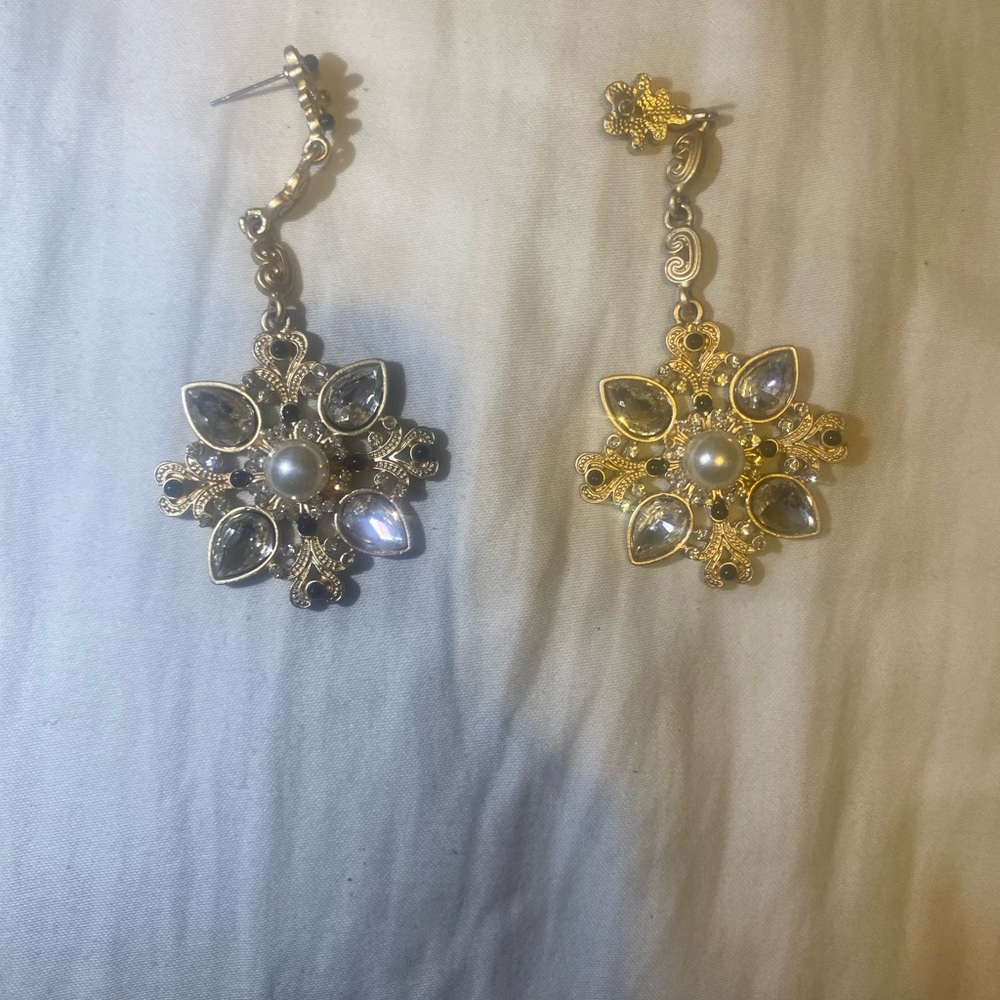 Decorated earrings